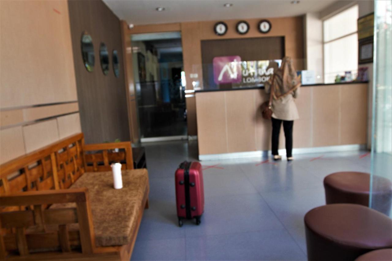 Nutana Hotel Mataram Exterior photo